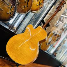 Guild A-150B Savoy BLD_6