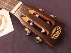 KIWAYA KBU-1 Mahogany Slothead Baritone Ukulele_8