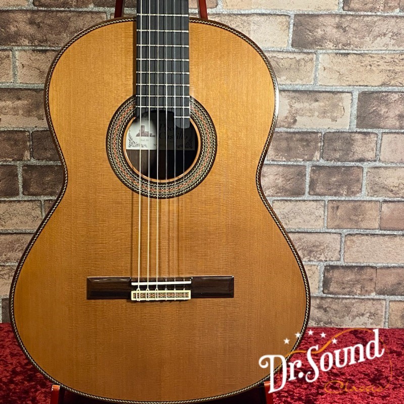 クラシックギターManuel ContrerasⅡ1999年(製作年訂正しました) クラシックギターManuel ContrerasⅡ1999年(製作年訂正しました)