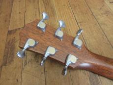 Taylor 814CE DLX V-CLASS_10