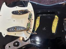 Fender 1966 Mustang【Refinish】_13