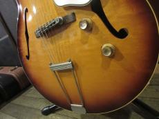 Epiphone 1962 E-452T Sorrento Sunburst_4