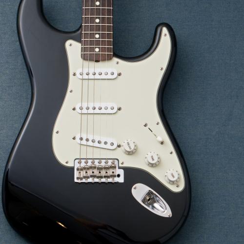 Fender Made in Japan Traditional II 60s Stratocaster Mod.-Black-【2023年製/USED】【3.35kg】