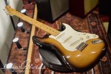 Fender Japan 1990-1991 ST57-900 Stratocaster (2Tone Sunburst)_3