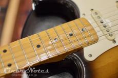 Fender Japan 1990-1991 ST57-900 Stratocaster (2Tone Sunburst)_5