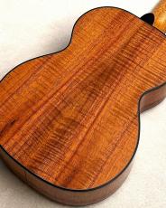 Kamaka 【110th Anniversary!!】 HF-3D2 #260240 【揺らめく美しい杢目が特徴】_3