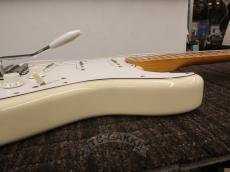 Fender Japan 2002-2004 ST68-85TX_12