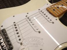 Fender Japan 2002-2004 ST68-85TX_15