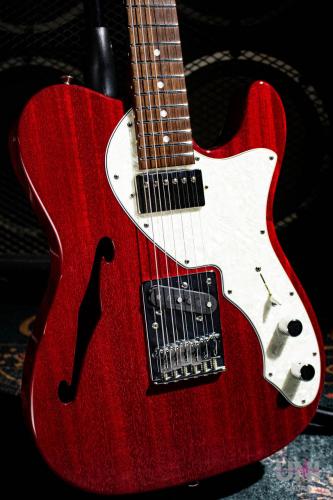 FREEDOM CUSTOM GUITAR RESEARCH Red Pepper