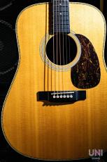 Martin HD-28 / 2002