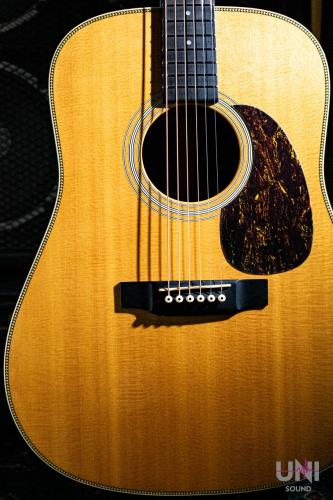 Martin HD-28 / 2002