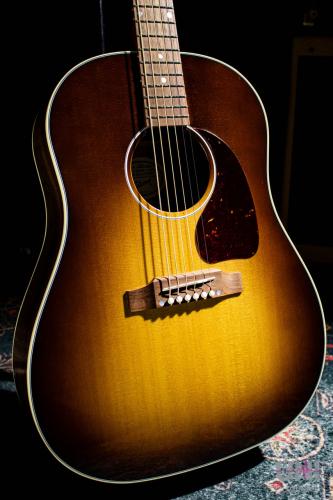 Gibson J-45 Studio Walnut / 2022