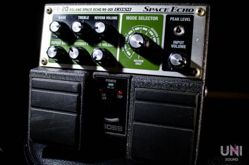 BOSS RE-20 Space Echo