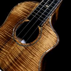 KOU ukulele Tenor Cutaway A model - Premium Curly Koa -_9
