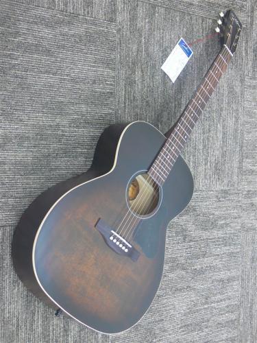 Art & Lutherie Legacy Bourbon Burst