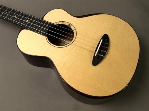 aNueNue UB200 MOON BIRD Baritone【USED】