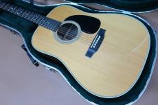 Martin D-28 / 70s Style Grover Peg・Solid Spruce Top・Solid Rosewood Side and Back・Ebony Fingerboard & Bridge・Black Pick guard・All Original Condition【With Original Hard Case】  2010年製_2