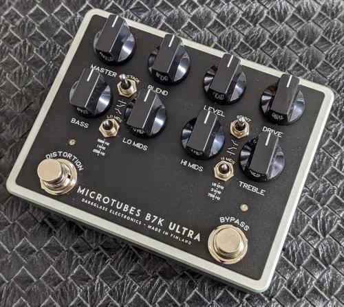 Darkglass Electronics Microtubes B7K Ultra V2 w / AUX In