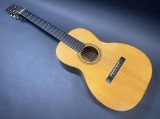 Martin 00-21 / Adirondack Spruce Top・Jacaranda Side and Back・Ebony Fingerboard and Pyramid Bridge・Slotted Head・Diamond and Square Inlay・Herrings bone Rosette・Jacaranda Binding【With Hard Case】1922年製_4