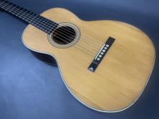 Martin -28 New York 1893 / Adirondack Spruce Top・Jacaranda Side and Back・Slotted Head・Ebony Fingerboard and Pyramid Bridge・Spanish Cedar Neck・Herrings bone Purfling・Ivoroid Binding【With Original Coffin Case】_3