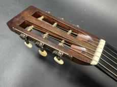 Martin -28 New York 1893 / Adirondack Spruce Top・Jacaranda Side and Back・Slotted Head・Ebony Fingerboard and Pyramid Bridge・Spanish Cedar Neck・Herrings bone Purfling・Ivoroid Binding【With Original Coffin Case】_8