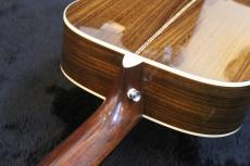 Martin 000-28_14
