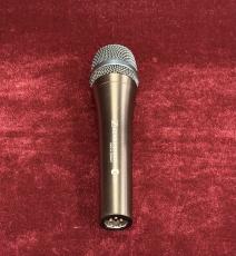 SENNHEISER e935_5