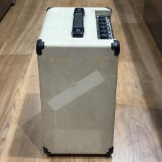 Roland CUBE40_5