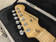 Fender USA American Deluxe Stratocaster_4