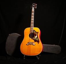 Gibson Dove【還暦を迎えた1965年製 レギュラーネック仕様 褪色したチェリーサンバーストが激渋です!】解説試奏動画ご覧下さい。