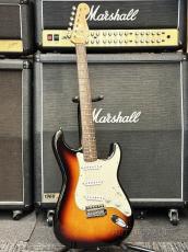 Fender FSR Traditional II 60s Stratocaster -3-Color Sunburst- 2021年製【Alder Body!】_3