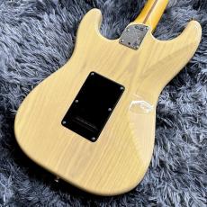 Fender Limited Edition American Professional II Stratocaster Blackguard Blonde / Maple【限定モデル】_7
