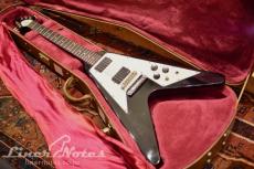 Gibson 1997 Flying V '67 Reissue w/EMG81 (Ebony)_10