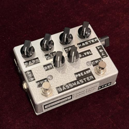 Shin's Music Bass Master Preamp