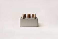 Universal Audio UAFX OX Stomp Dynamic Speaker Emulator【オンラインストア限定】_3