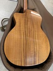 Taylor 224ce-K DLX ハワイアンコア材仕様!ES-2 ピックアップ!_7