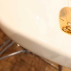 Squier 40th Anniversary Jazzmaster Gold Edition_3