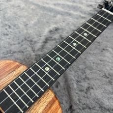 KoAloha KCM-00 Concert Gloss_3