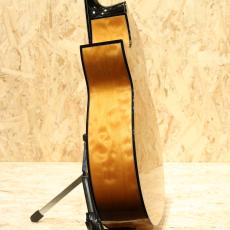 Pellerin Guitars Small Jumbo Cutaway Fanfret Adirondack Spruce/Quilted Maple_5