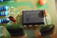 Pro Co RAT2_6