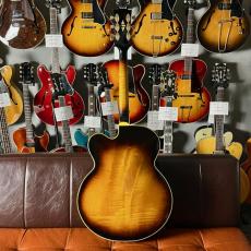 Gibson 1968 Super 400C Sunburst w/Hard Case_14