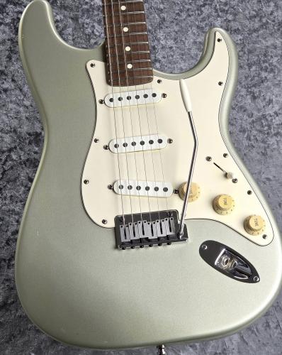 Fender American Standard Stratocaster Rosewood Fingerboard / Inca Silver [1997年製][3.87kg]