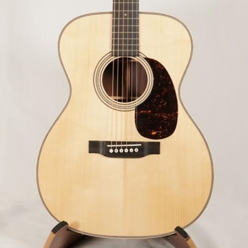 Martin CTM 000-28 "Adirondack × Premium Rosewood"