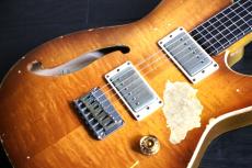 Nishgaki Guitars  Style-N Nishgaki Guitars Cirrus Semi-hollow_3