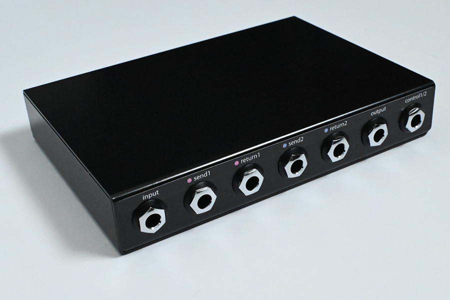 Limetone Audio LimetoneBASE ＊箱・ケーブルつき 美品 Limetone Audio LimetoneBASE ＊箱・ケーブルつき 美品