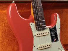 Fender American Ultra Luxe Vintage '60s Stratocaster HSS Rosewood Fingerboard ~Fiesta Red~_4