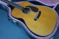 Martin 000-18 / Solid Spruce Top・Solid Honduras Mahogany Side and Back・Original Grover Peg・Jacaranda Fingerboard and Bridge・Tortoiseshell Color Pick-guard and Binding【With Original Case】1958年製_2