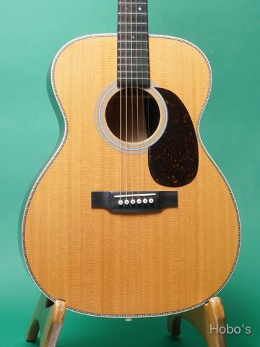 Martin OOO-28 CTM "Premium Sitka/Rosewood-Maple Center3p"