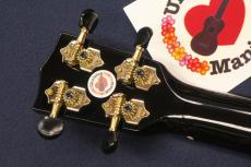 MAHALO Red Burst Soprano with Gear Tuners_8