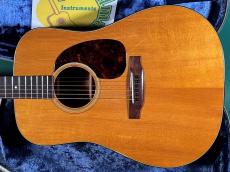 Martin D-18_2